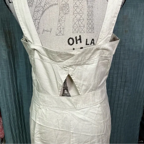 Cache Cream Square-Neck Cropped Jumpsuit - Picture 4 of 7